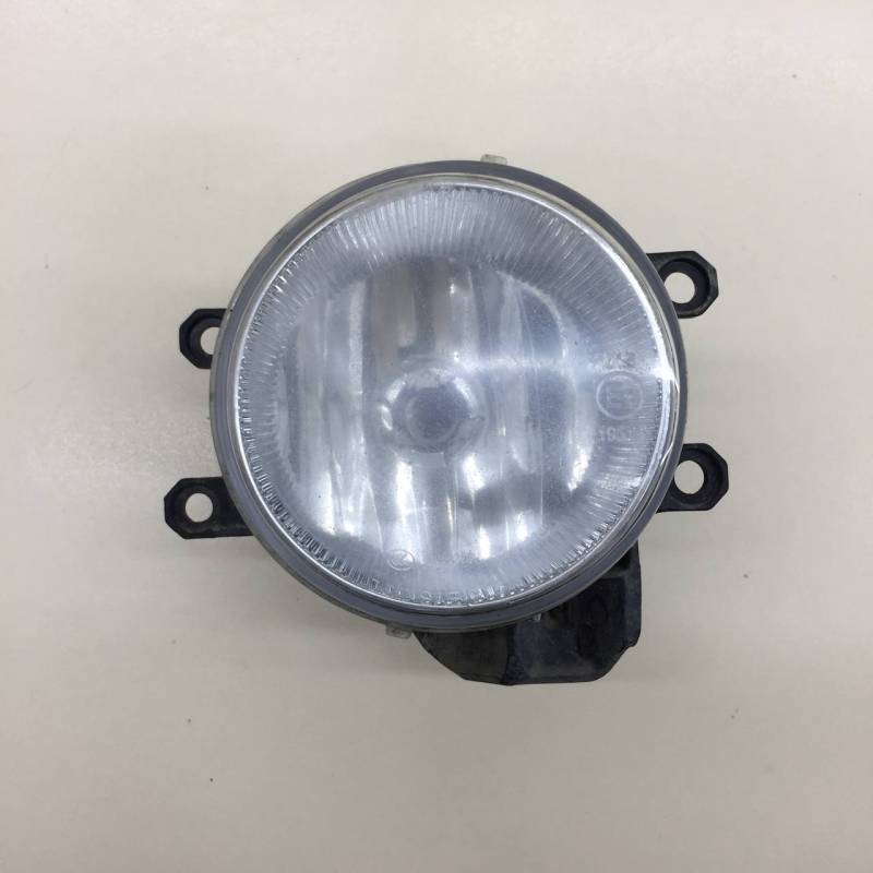 Фара противотуманная правая Toyota Corolla E180 2013-2019