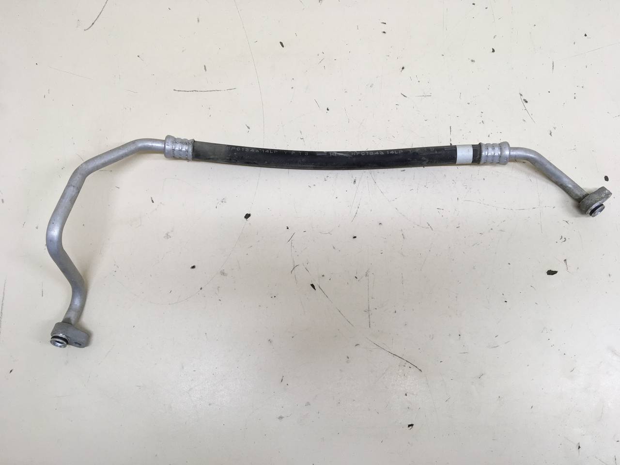 Трубка кондиционера Toyota Corolla E150 2006-2013 Трубка кондиционера Toyota Corolla E150 2006-2013