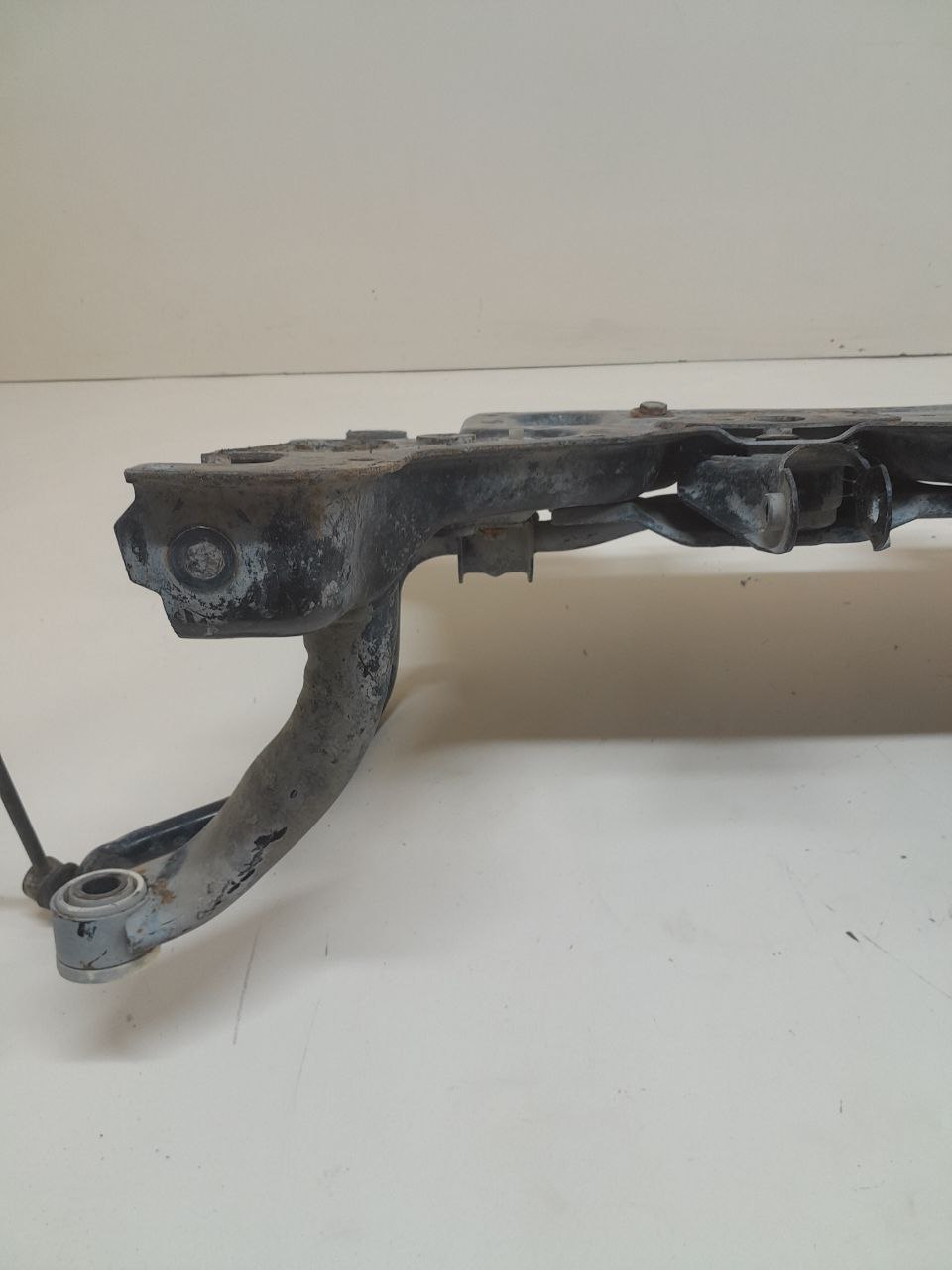 Балка подмоторная Ford Focus 2 (DB) 2008-2011 Балка подмоторная Ford Focus 2 (DB) 2008-2011