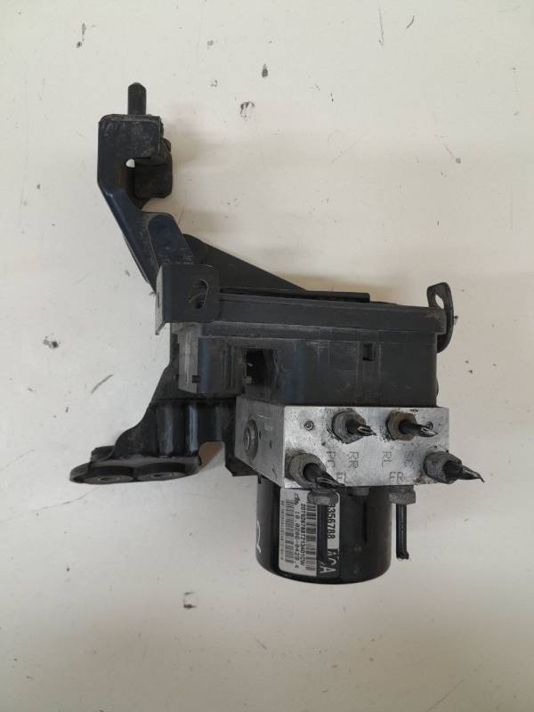 Блок ABS (насос) Chevrolet Cruze (J300) 2009-2016 Блок ABS (насос) Chevrolet Cruze (J300) 2009-2016