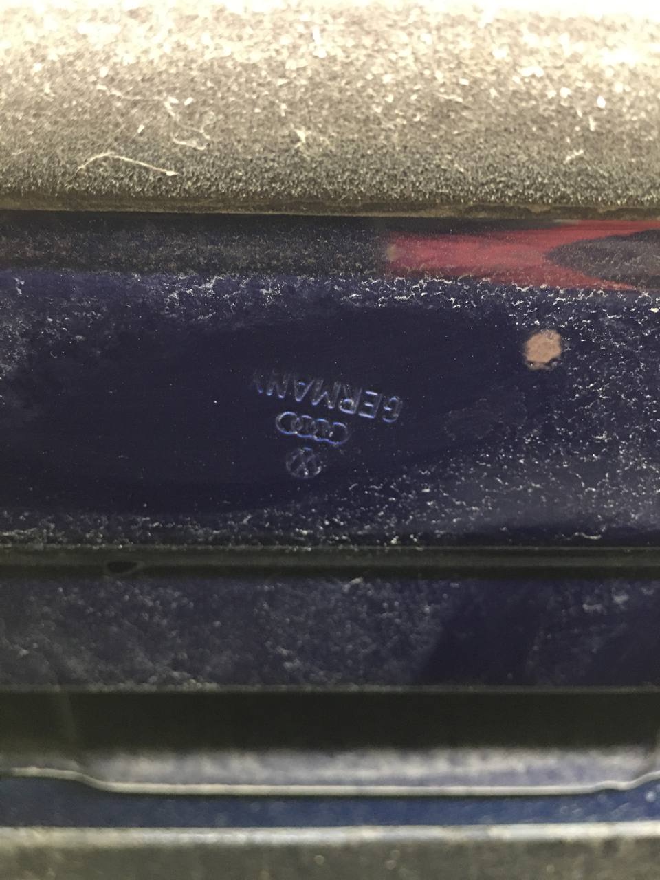 Дверь передняя левая Volkswagen Touareg (7L) 2002-2010