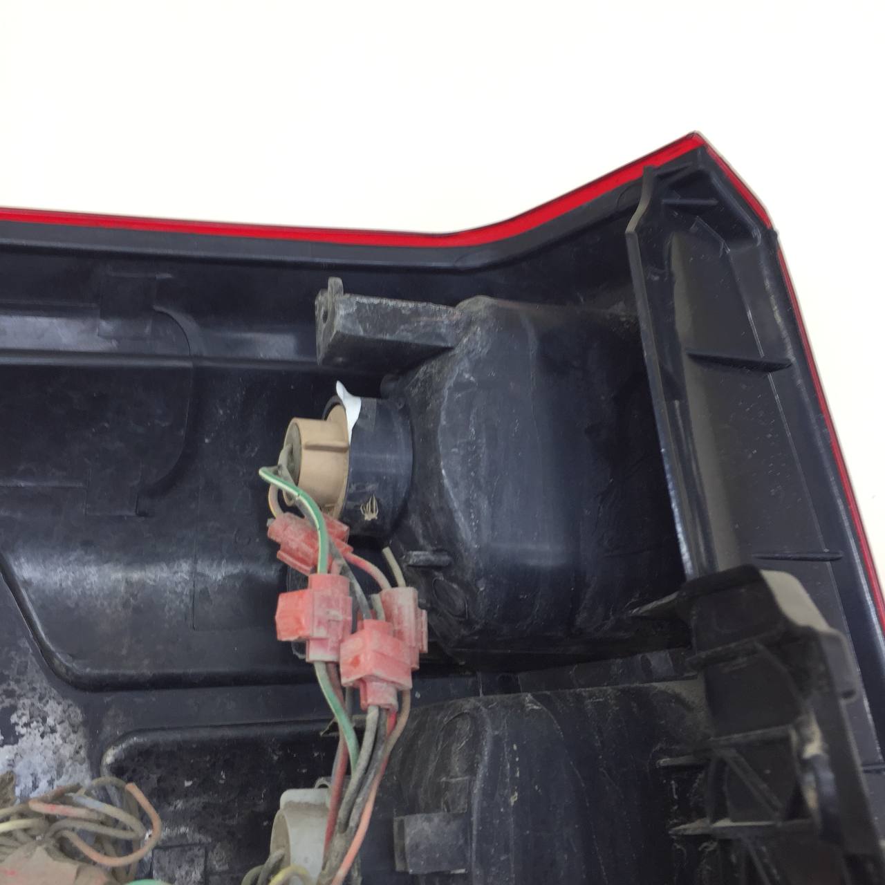 Фонарь задний правый Suzuki Grand Vitara 2005-2015