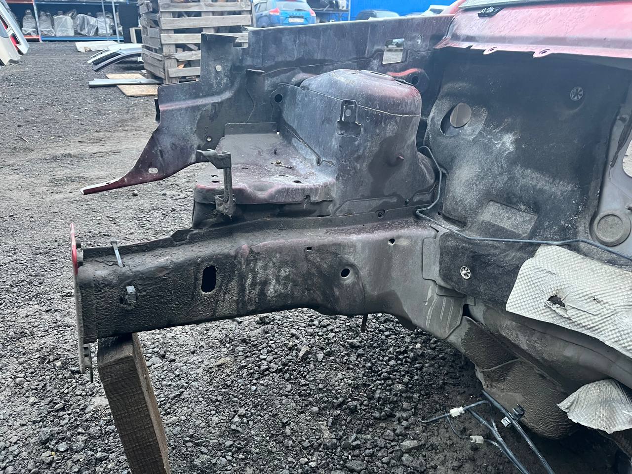 Четверть передняя правая Ford Fusion (JU) 2002-2012