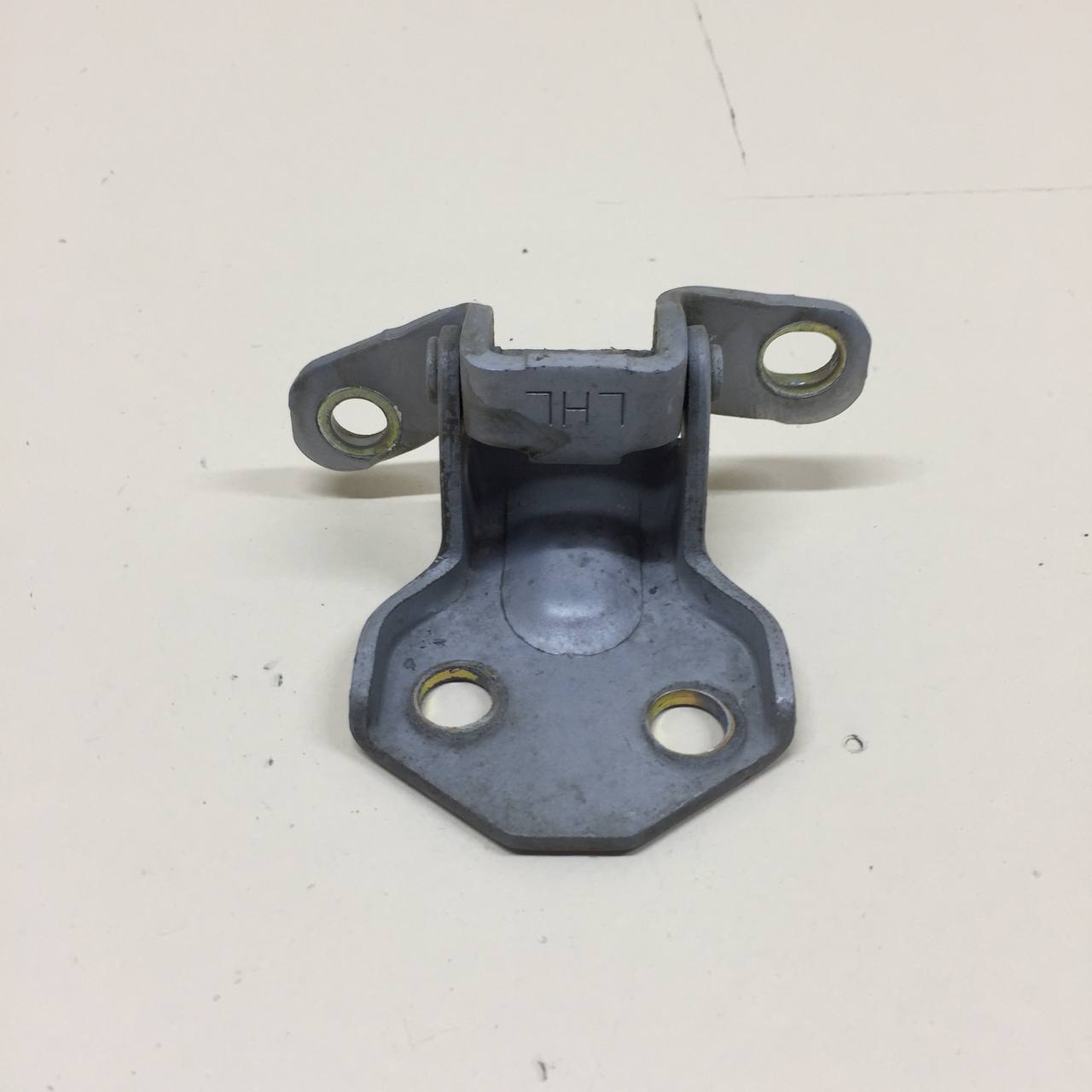 Петля двери передней левой верхняя Kia Spectra (SD) 2004-2011