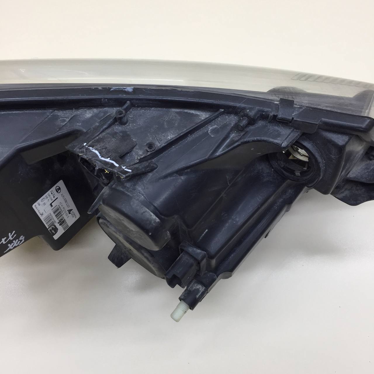 Фара левая Lada Largus 2012>