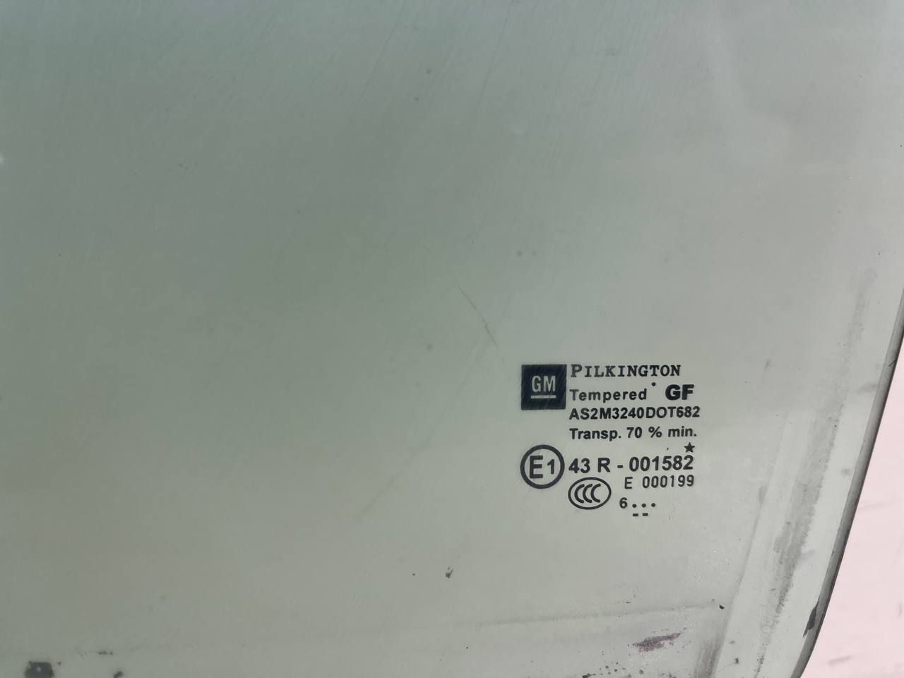 Стекло двери передней левой Opel Astra H / Family 2004-2015 Стекло двери передней левой Opel Astra H / Family 2004-2015