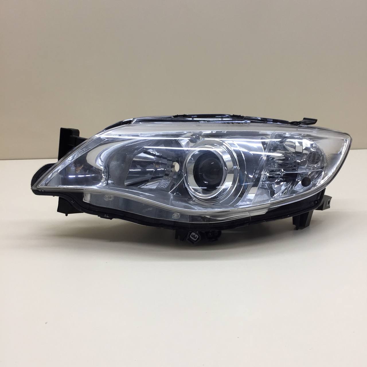 Фара левая Subaru Impreza (G12) 2007-2012