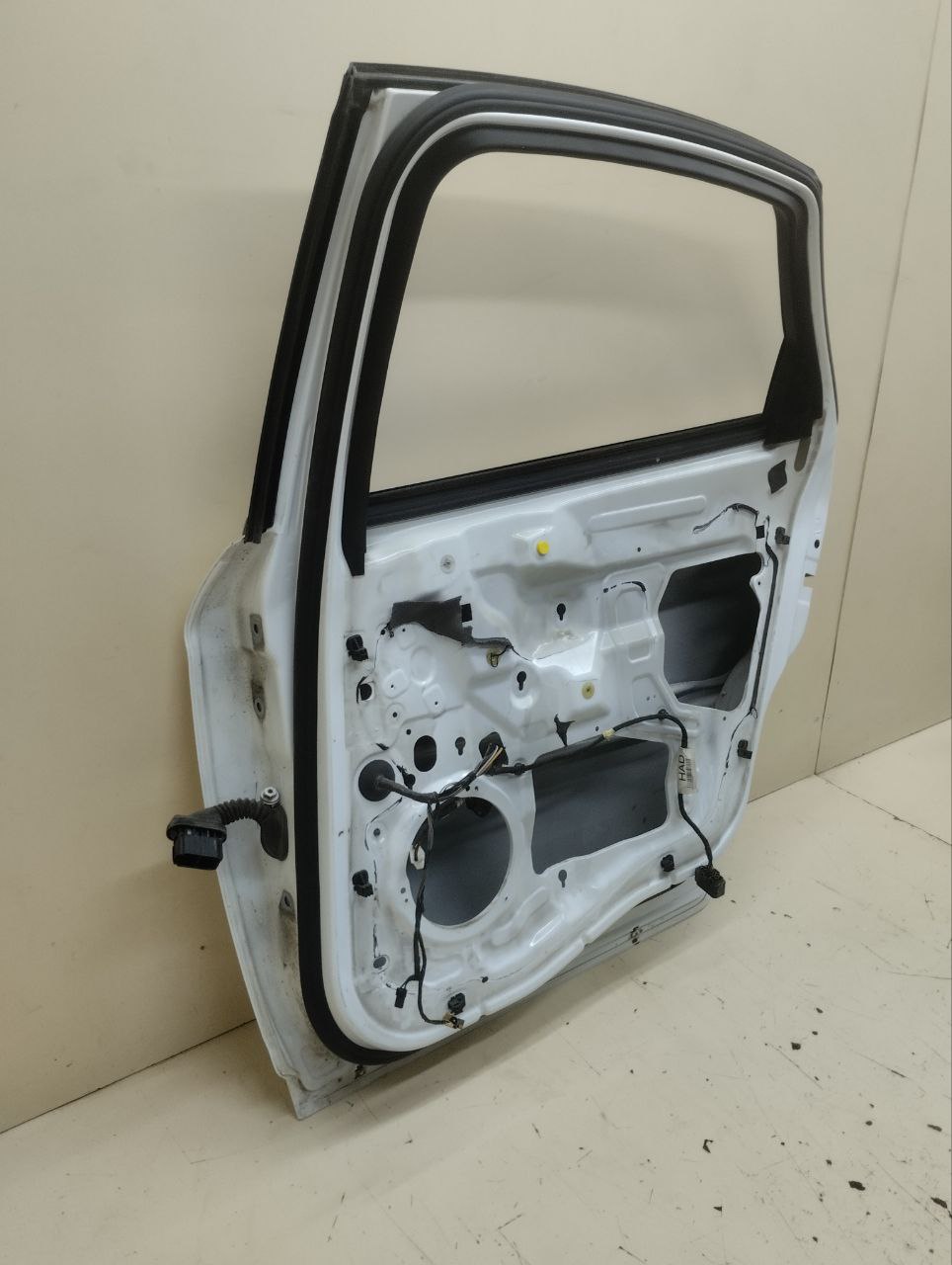 Дверь задняя правая Ford Mondeo 4 2007-2015 Дверь задняя правая Ford Mondeo 4 2007-2015