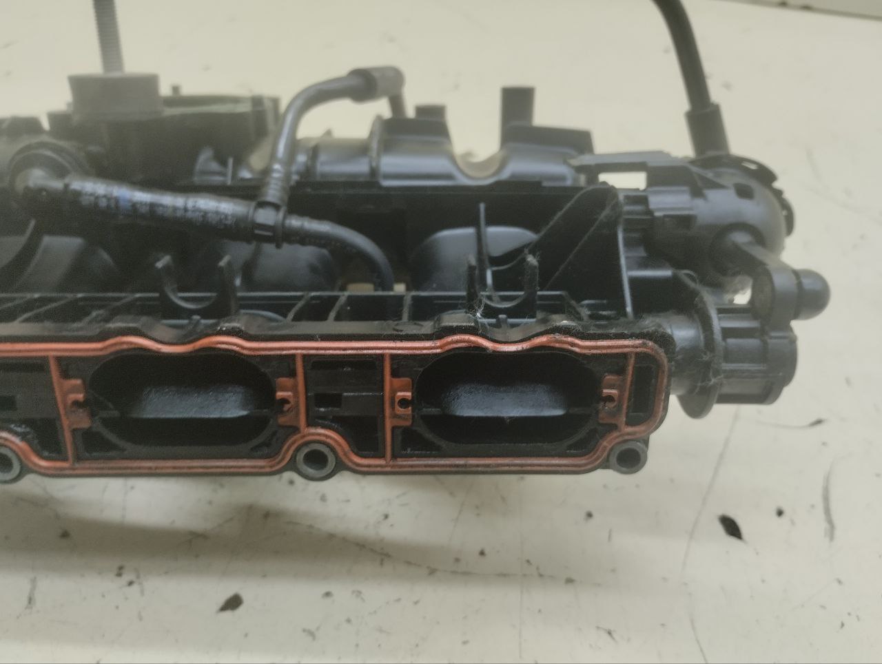 Коллектор впускной Volkswagen Passat B7 2011-2015