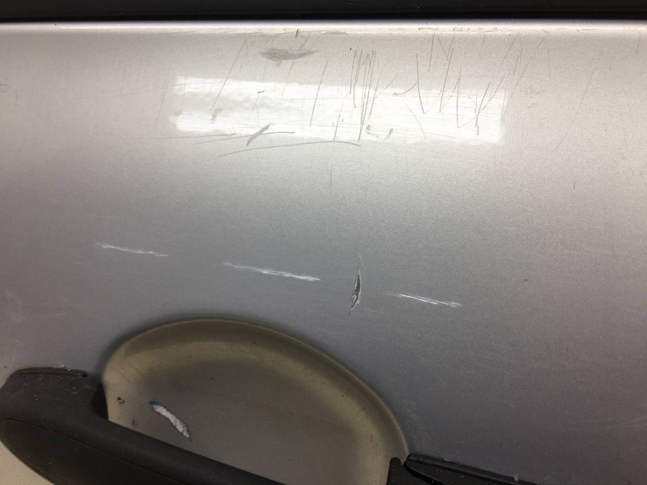 Дверь передняя левая Lada Granta 2011>