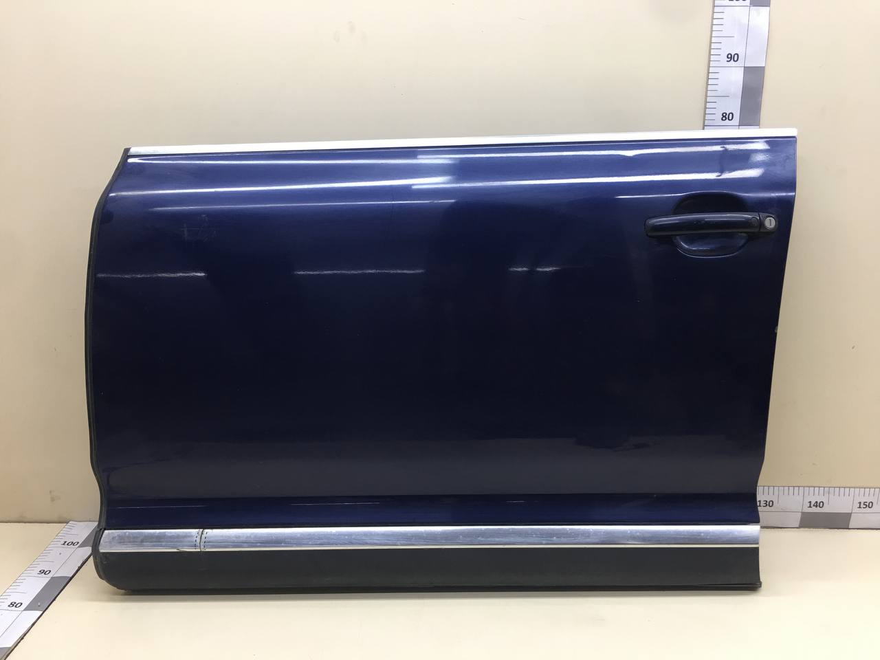 Дверь передняя левая Volkswagen Touareg (7L) 2002-2010