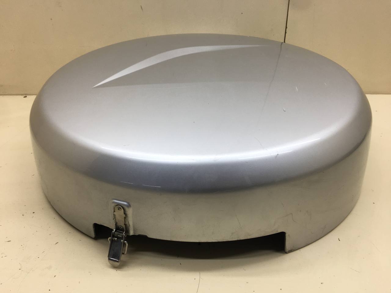 Кронштейн запасного колеса Toyota Rav 4 (A30) 2006-2013 Кронштейн запасного колеса Toyota Rav 4 (A30) 2006-2013