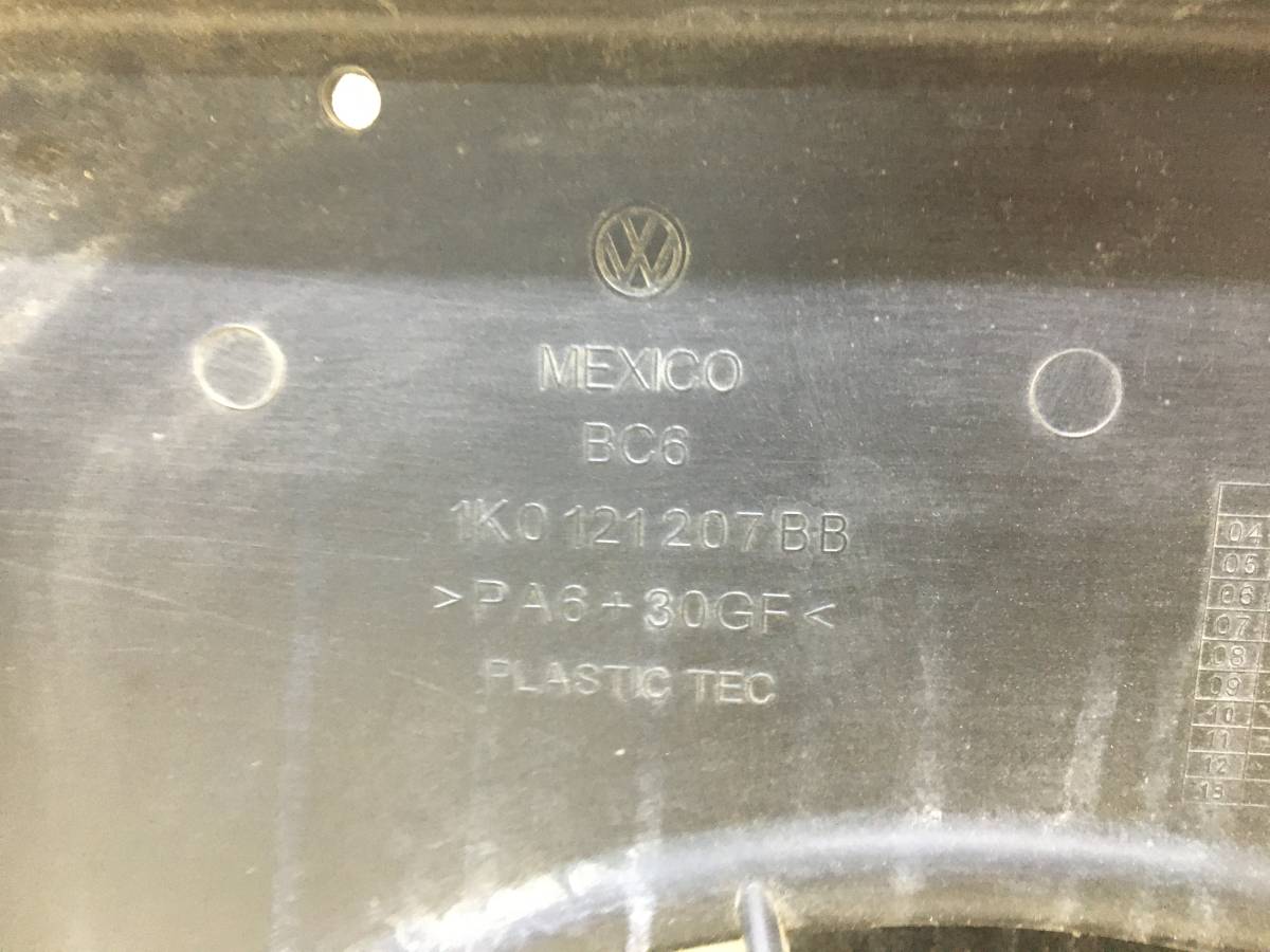 Диффузор вентилятора Volkswagen Jetta (A6) 2010-2019