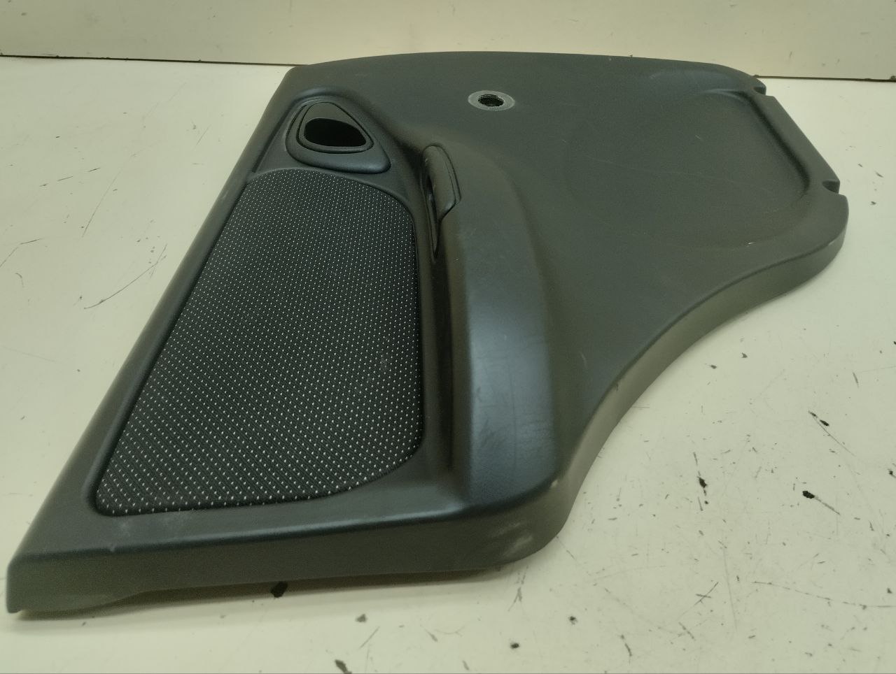 Обшивка двери задней левой Chevrolet Niva 2009-2020