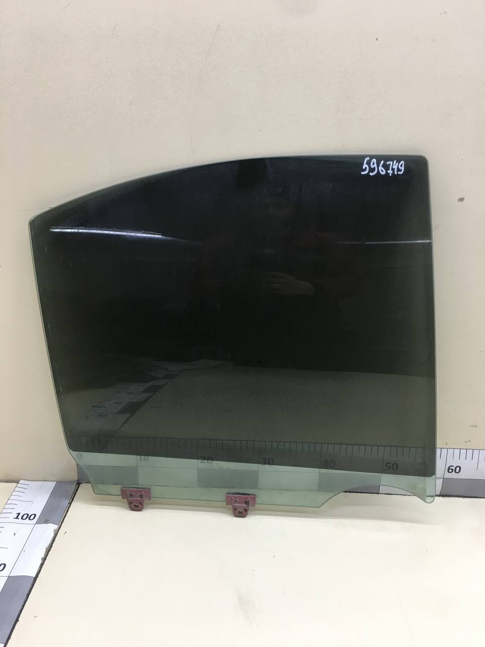 Стекло двери задней правой Nissan Almera (N16) 2000-2006