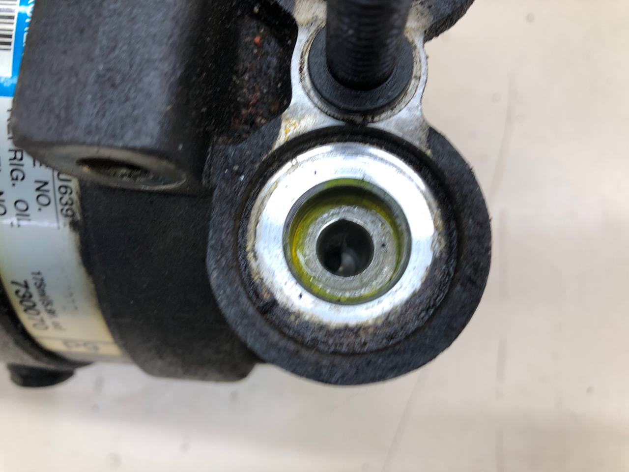 Компрессор системы кондиционирования Chevrolet Cruze (J300) 2009-2016