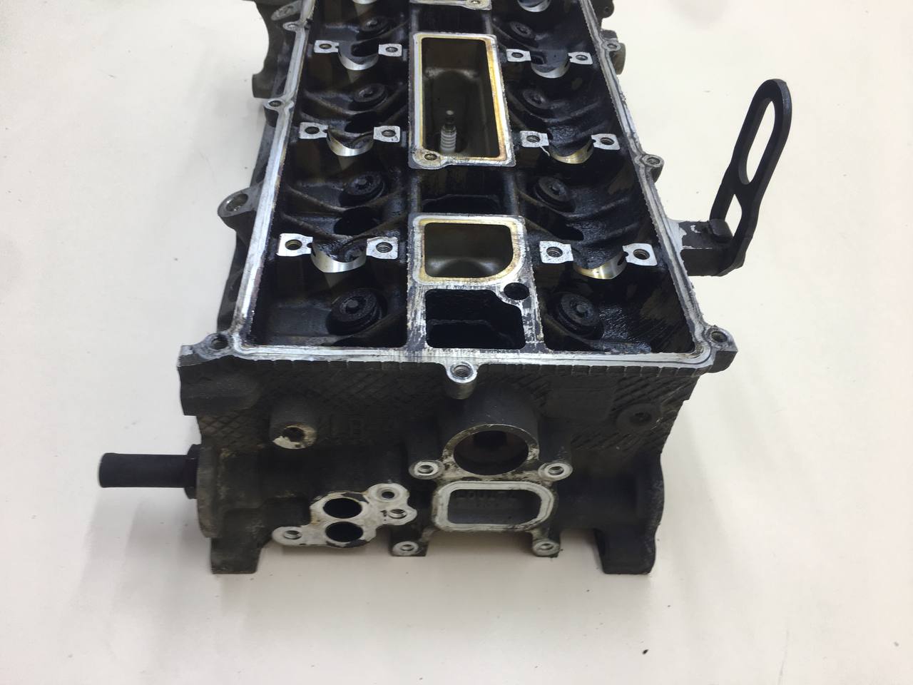 Головка блока цилиндров Mazda Mazda 6 (GH) 2007-2012 Головка блока цилиндров Mazda Mazda 6 (GH) 2007-2012