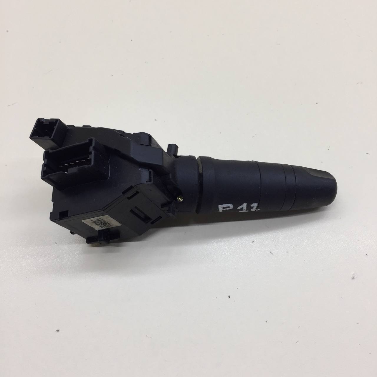 Переключатель поворотов подрулевой Nissan Primera (P12) 2002-2007