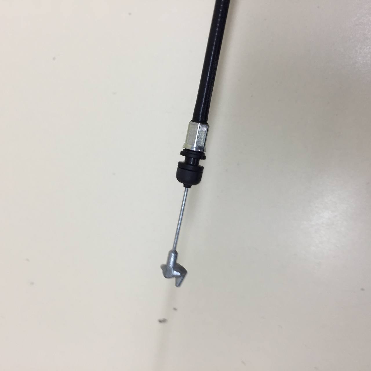 Лючок бензобака Kia Xceed 2019-2023