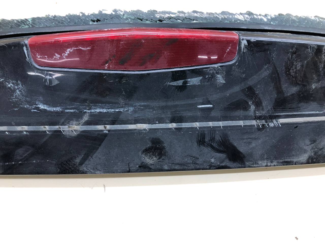 Дверь багажника Opel Astra J 2010-2017