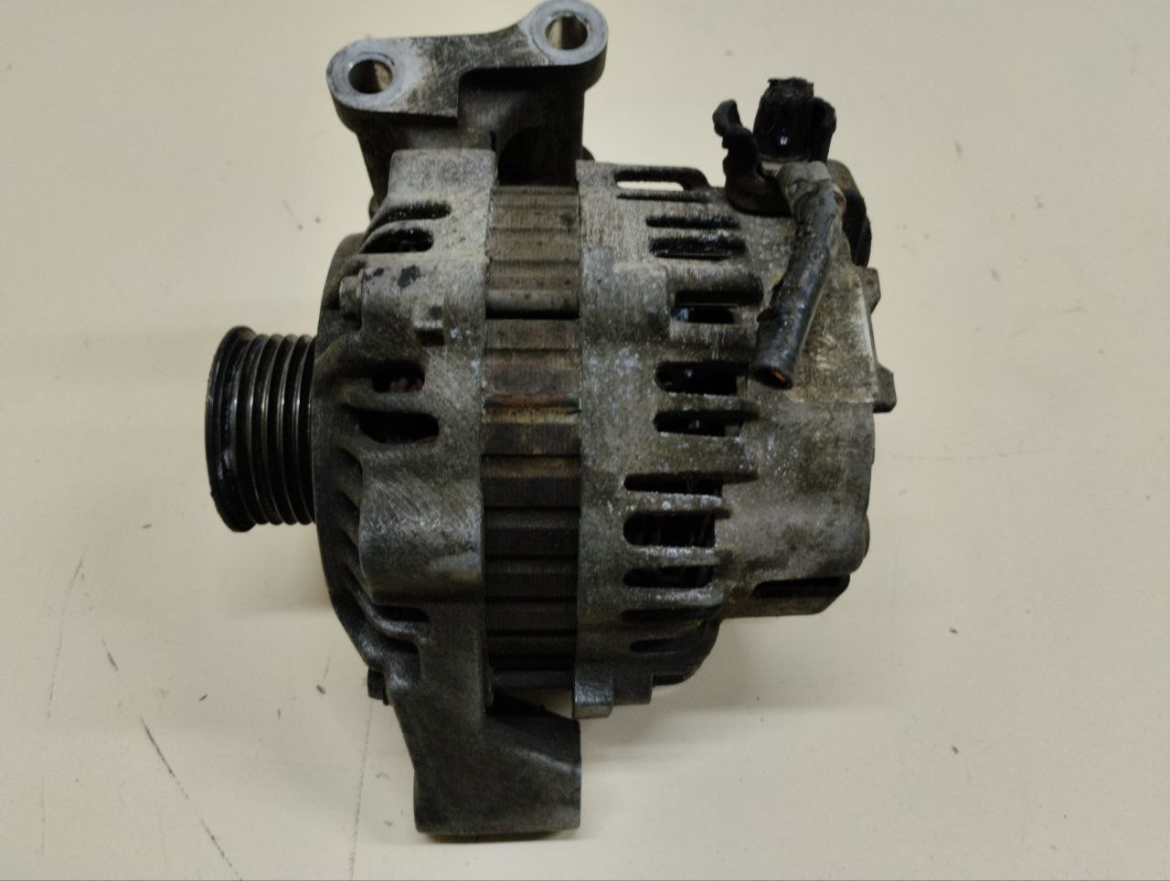 Генератор Ford Fusion (JU) 2002-2012 Генератор Ford Fusion (JU) 2002-2012