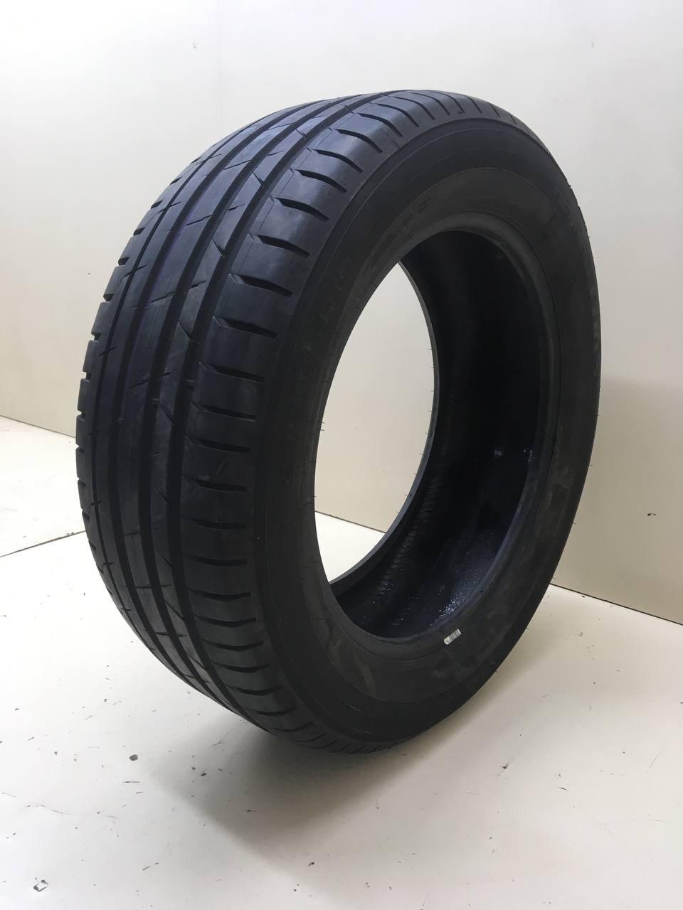 Шины R19 Летние Nokian Hakka Black 2 SUV