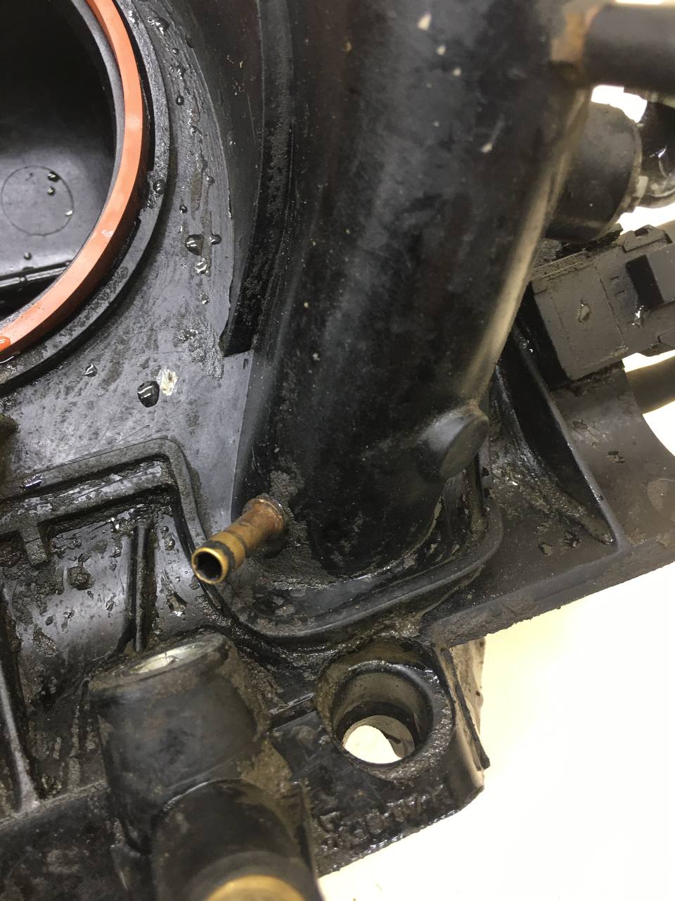 Коллектор впускной Renault Logan (2) 2014>