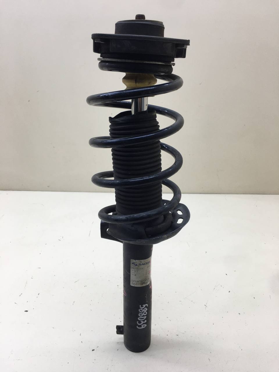 Амортизатор передний Volkswagen Touran (1T3) 2010>