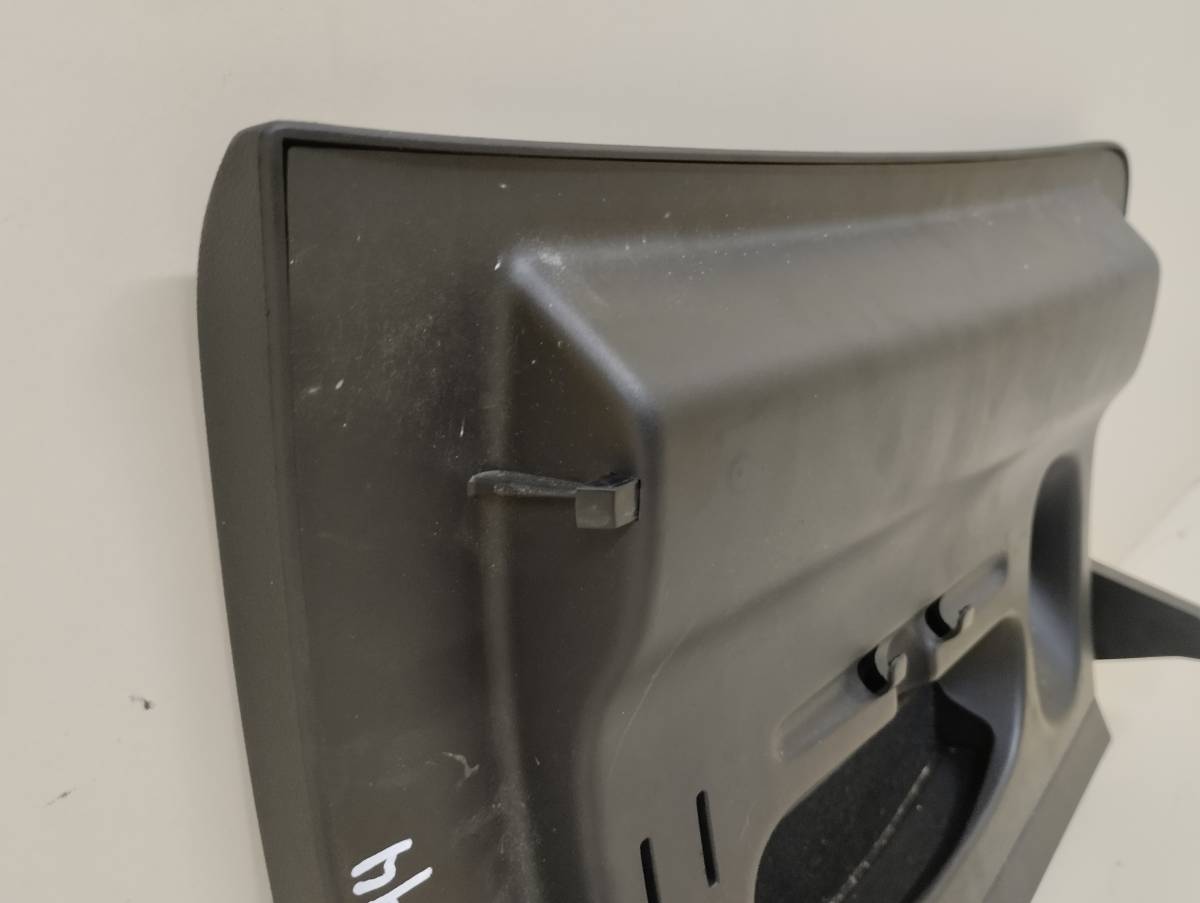 Крышка бардачка Citroen C4 2011>