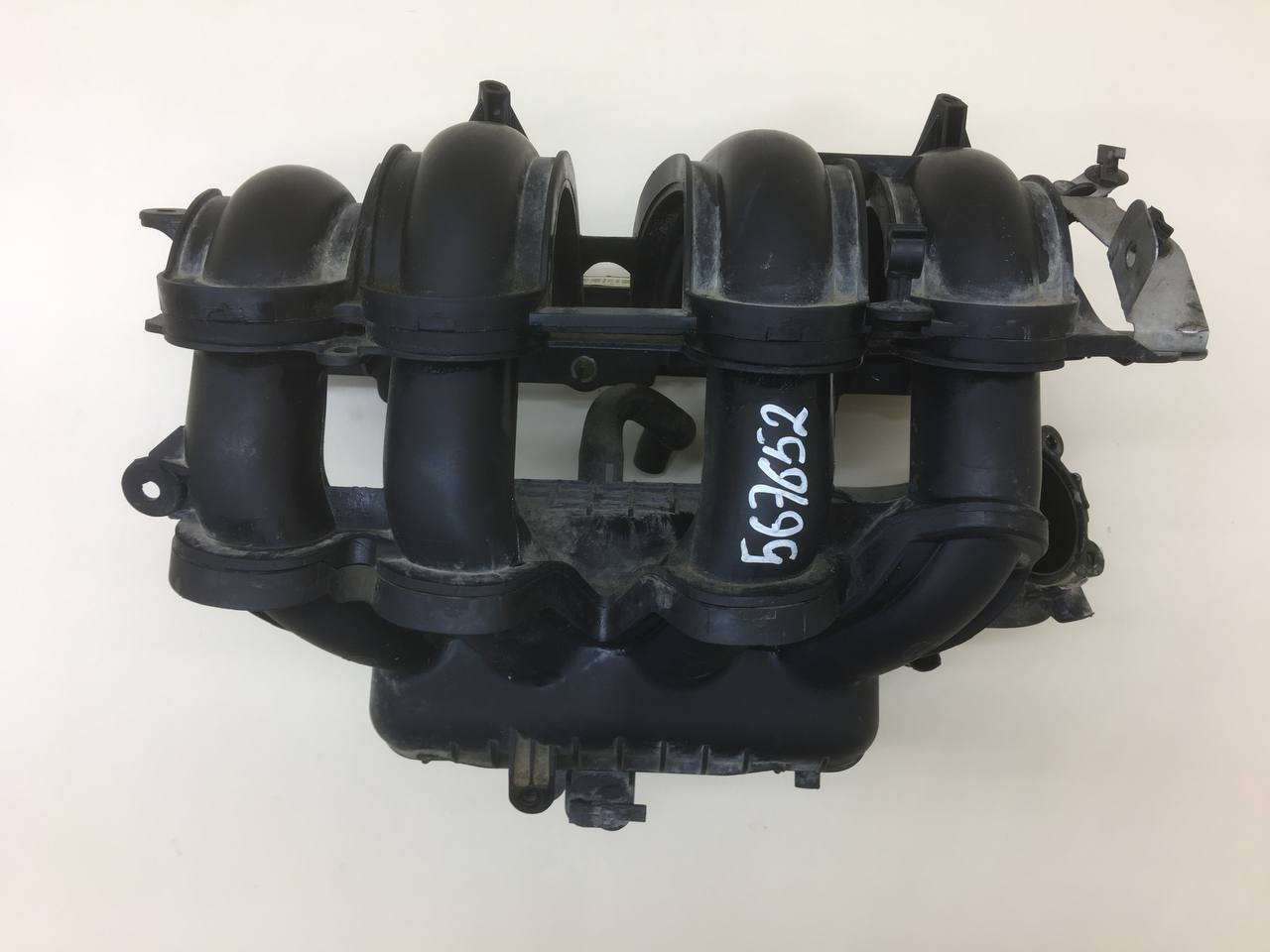 Коллектор впускной Ford Focus 3 2011> Коллектор впускной Ford Focus 3 2011>