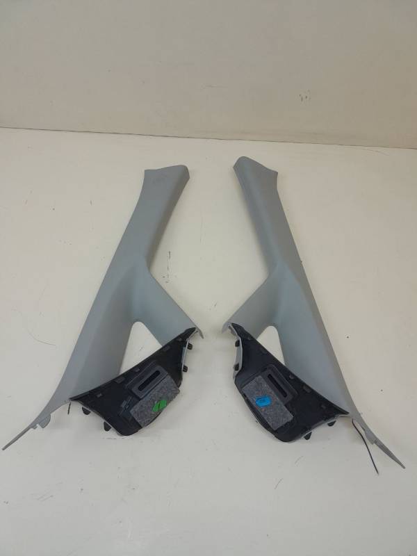 Обшивка стойки Toyota Auris (E150) 2006-2012