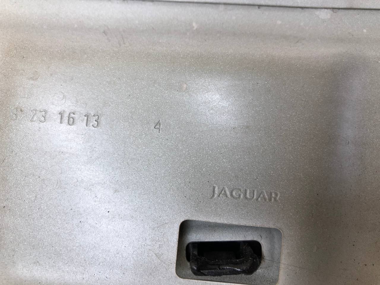 Крыло переднее правое Jaguar XF 2007-2015