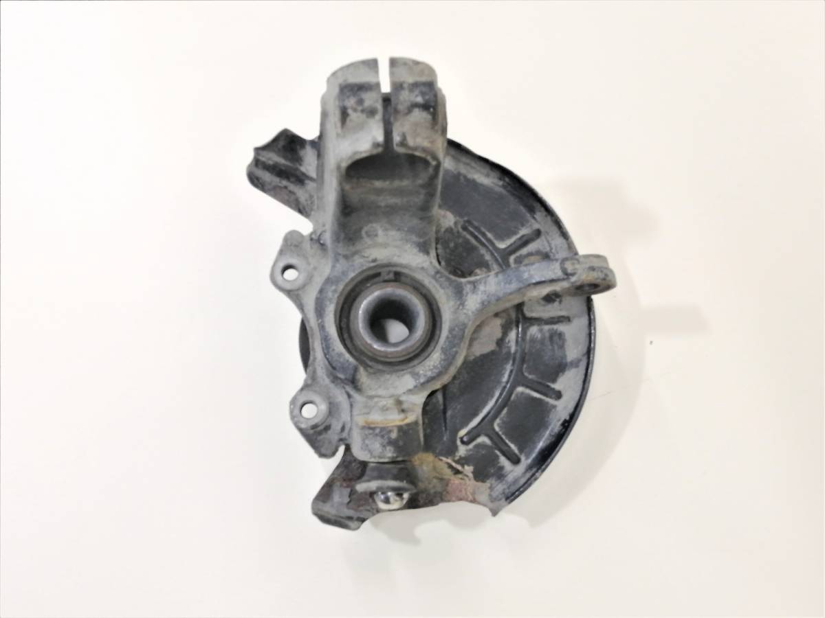 Кулак поворотный передний правый Volkswagen Polo (MK5) 2011-2020 Кулак поворотный передний правый Volkswagen Polo (MK5) 2011-2020
