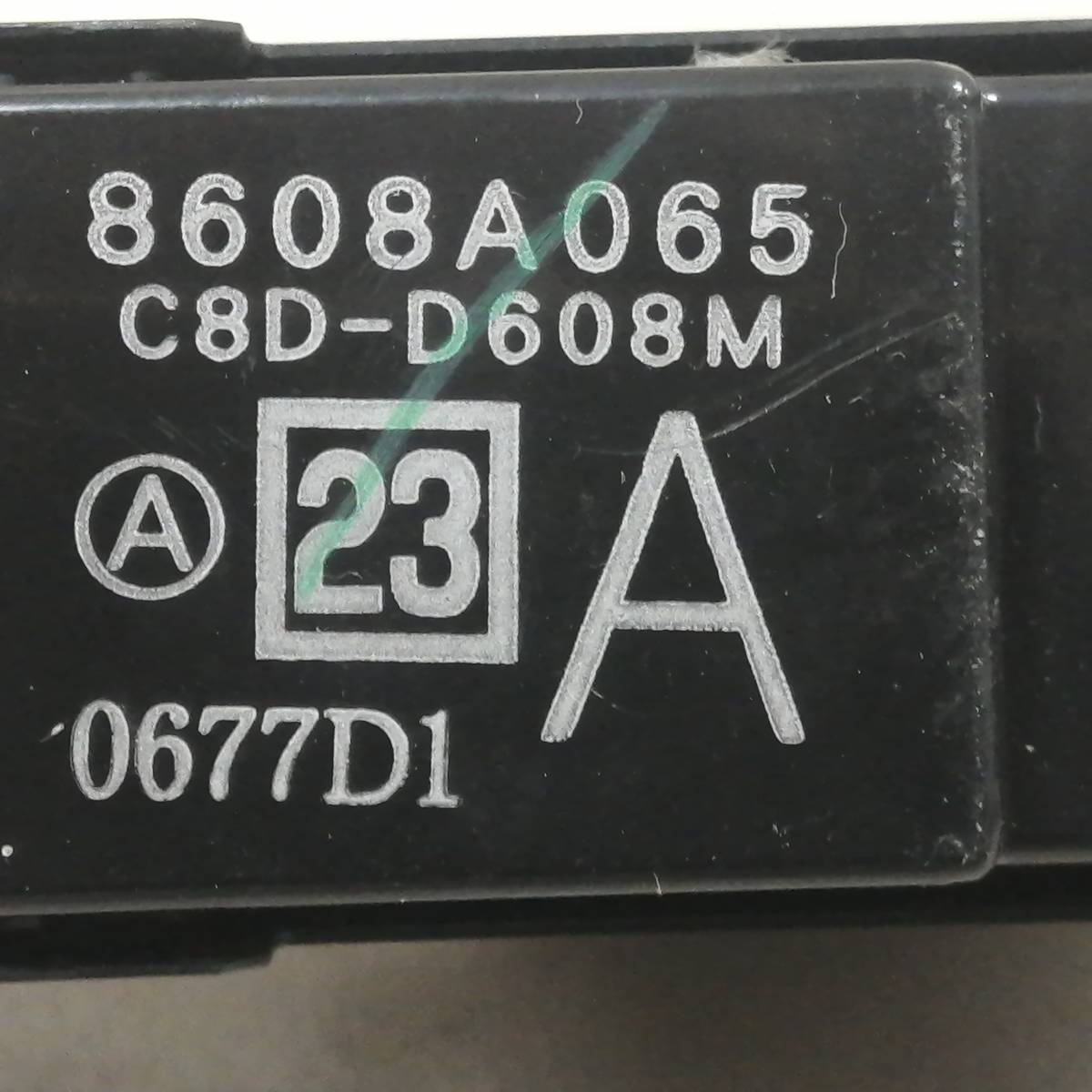 Кнопка стеклоподъемника Mitsubishi Lancer X (CX, CY)  2007>