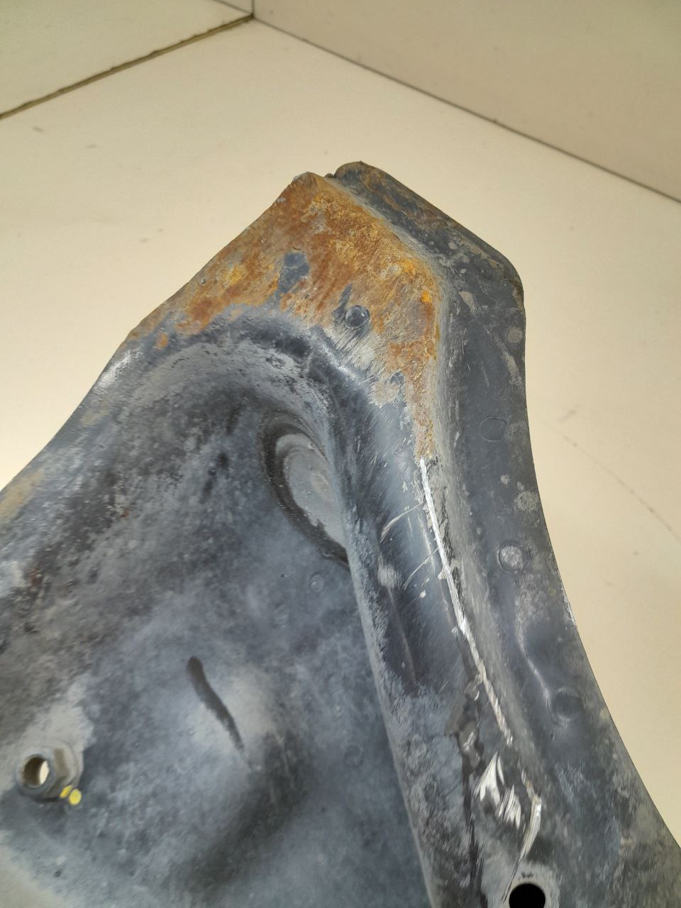 Балка подмоторная Peugeot 107 2006-2014