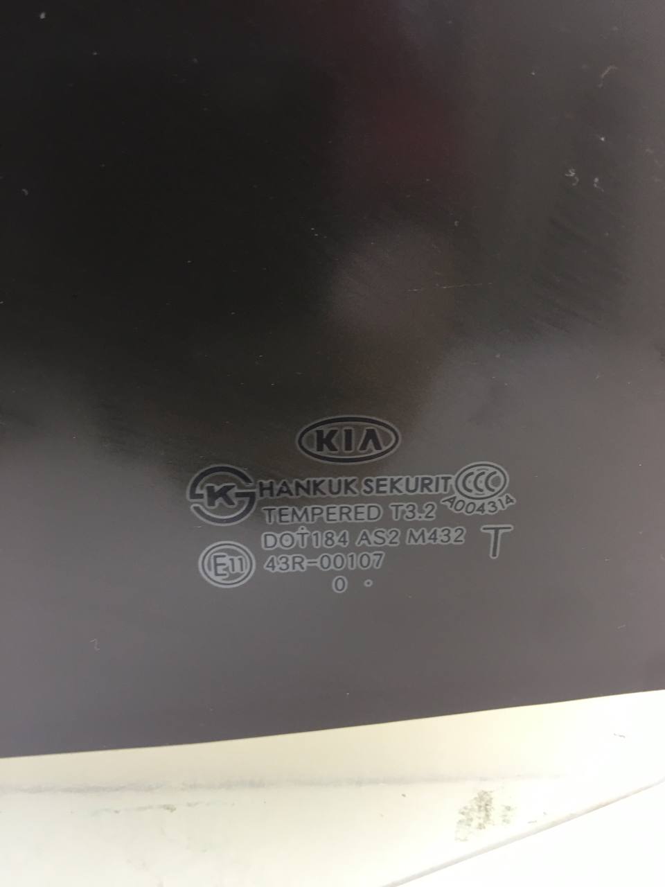 Стекло двери задней левой Kia Cerato (TD) 2009-2013