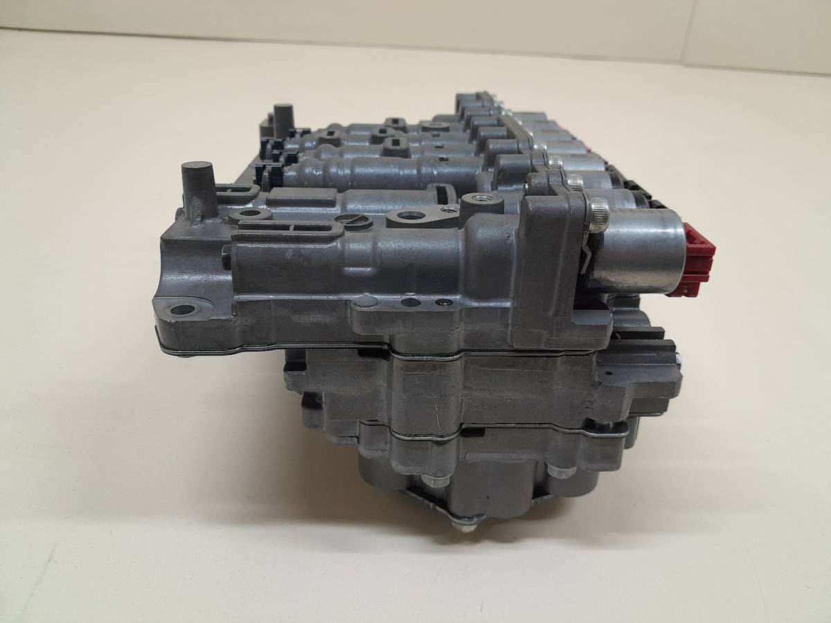 Блок клапанов Hyundai Santa Fe 3 (DM) 2012-2019 Блок клапанов Hyundai Santa Fe 3 (DM) 2012-2019