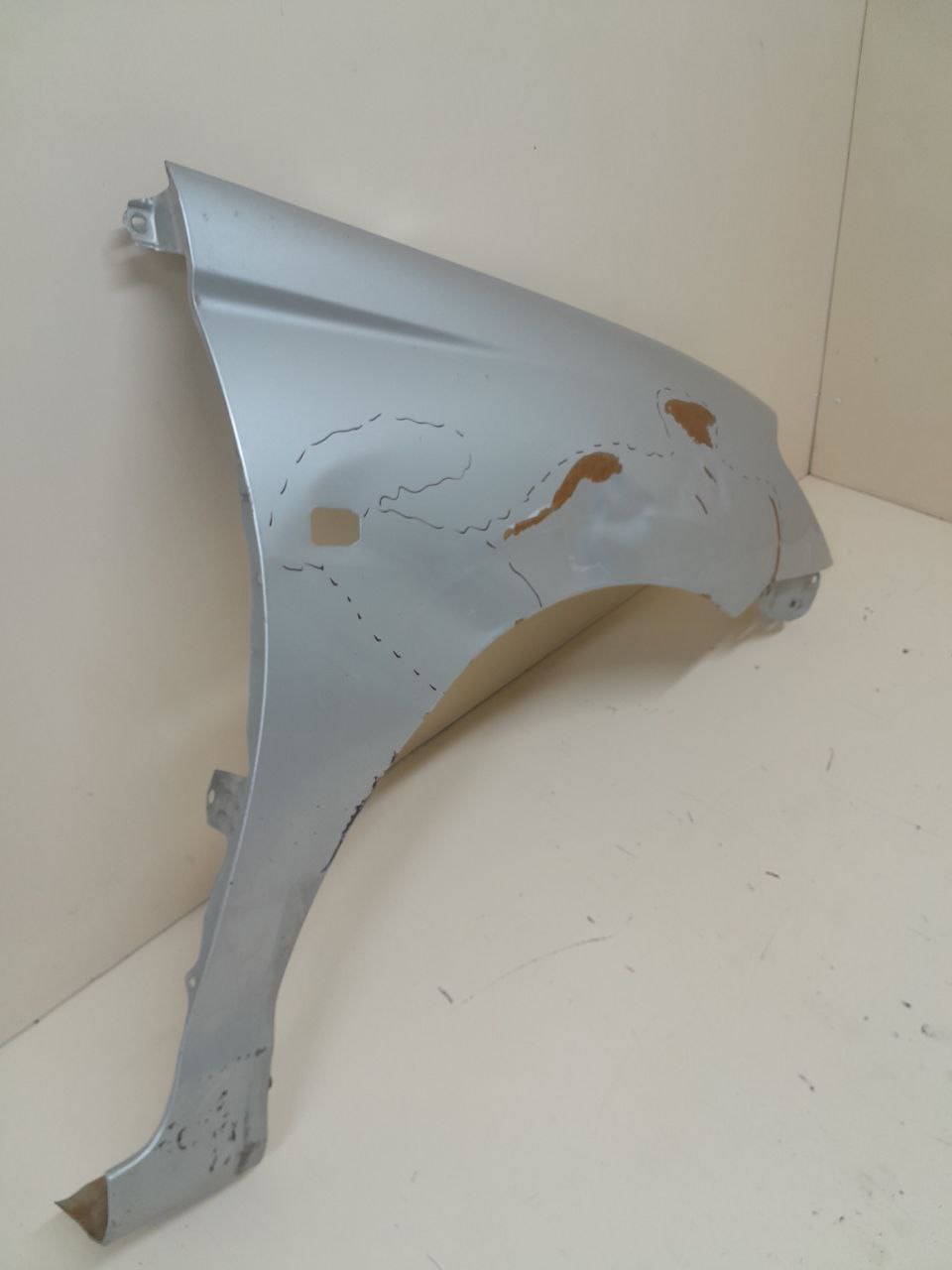Крыло переднее правое Toyota Caldina (T240) 2002-2007