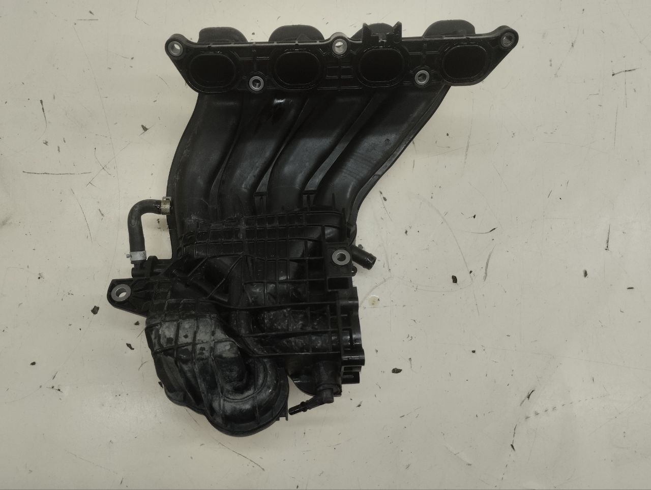 Коллектор впускной Renault Duster (HSA, HSM) 2012> Коллектор впускной Renault Duster (HSA, HSM) 2012>