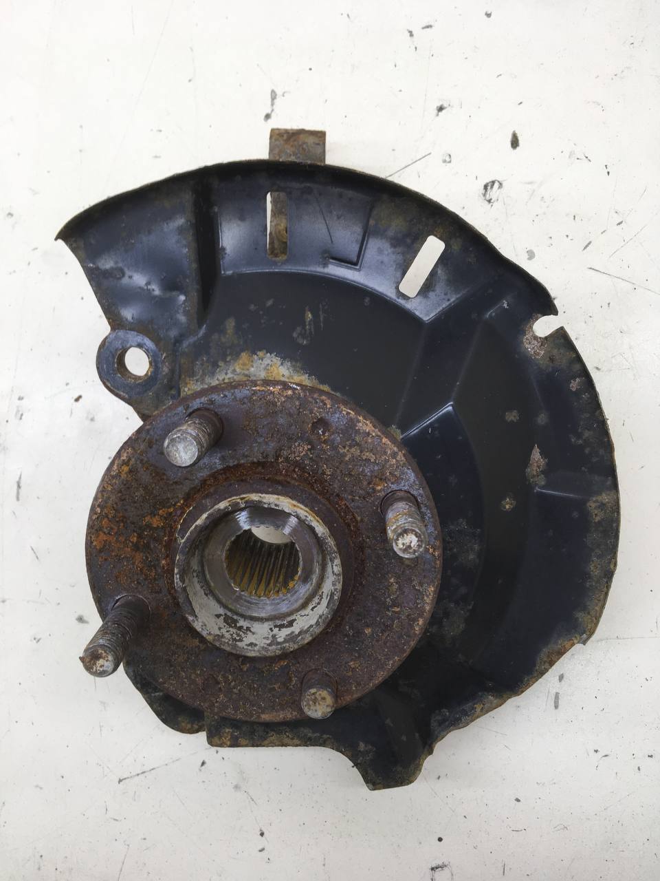 Кулак поворотный передний левый Hyundai Solaris (RB) 2010-2017