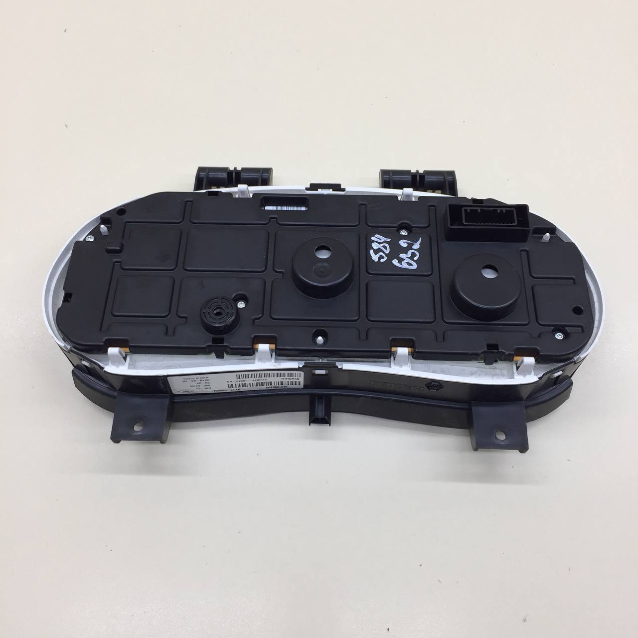 Панель приборов Lada X-RAY 2016>