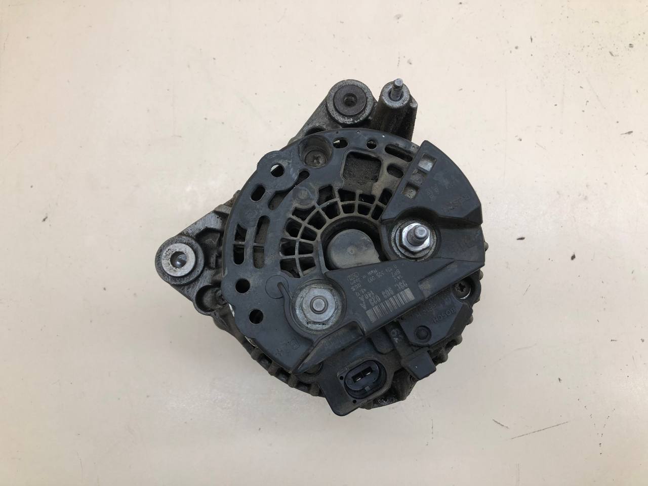 Генератор Volkswagen Polo (MK5) 2011-2020 Генератор Volkswagen Polo (MK5) 2011-2020