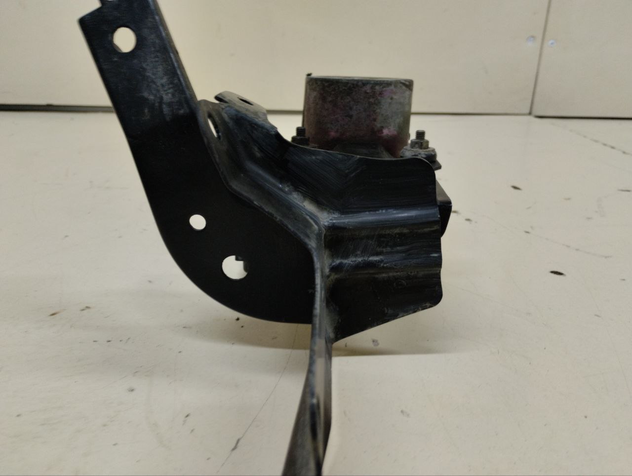 Блок ABS (насос) Nissan Almera Classic (B10) 2006-2013
