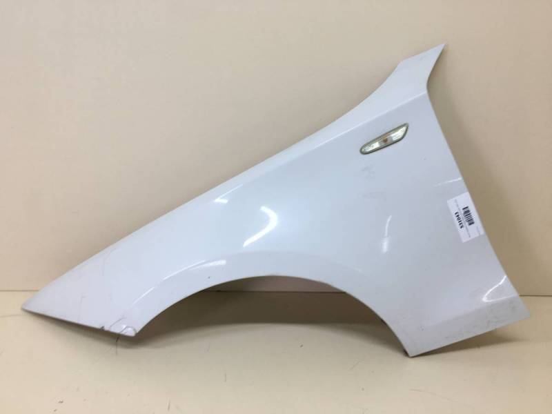 Крыло переднее левое BMW 1-series E87/E81 2004-2011