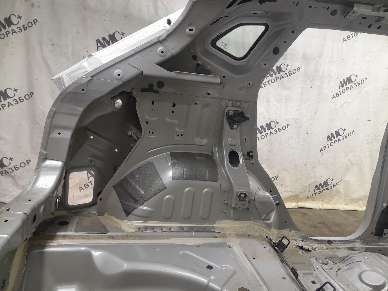Крыло заднее левое Nissan Qashqai (J11) 2014>