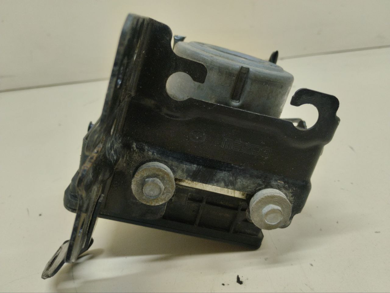 Блок ABS (насос) Mazda Mazda 3 (BM) 2013-2016 Блок ABS (насос) Mazda Mazda 3 (BM) 2013-2016