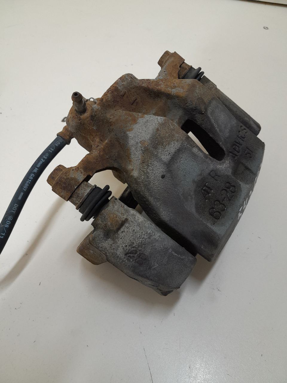 Суппорт передний правый Toyota Rav 4 (A30) 2006-2013
