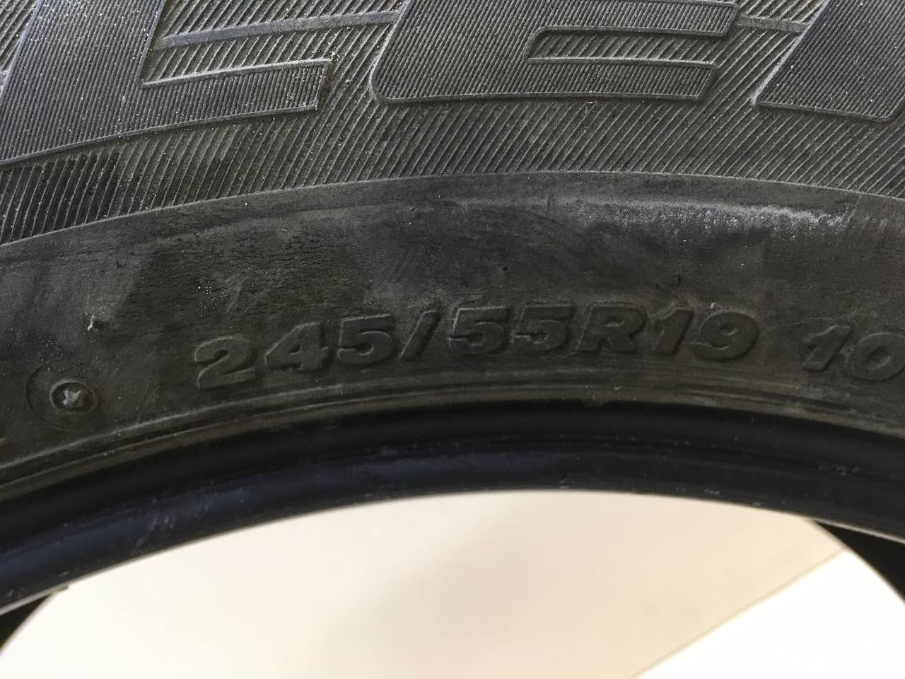 Шины R19 Летние Bridgestone Dueler H/L 400