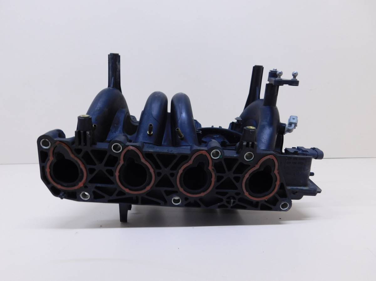 Коллектор впускной Renault Sandero 2009-2014