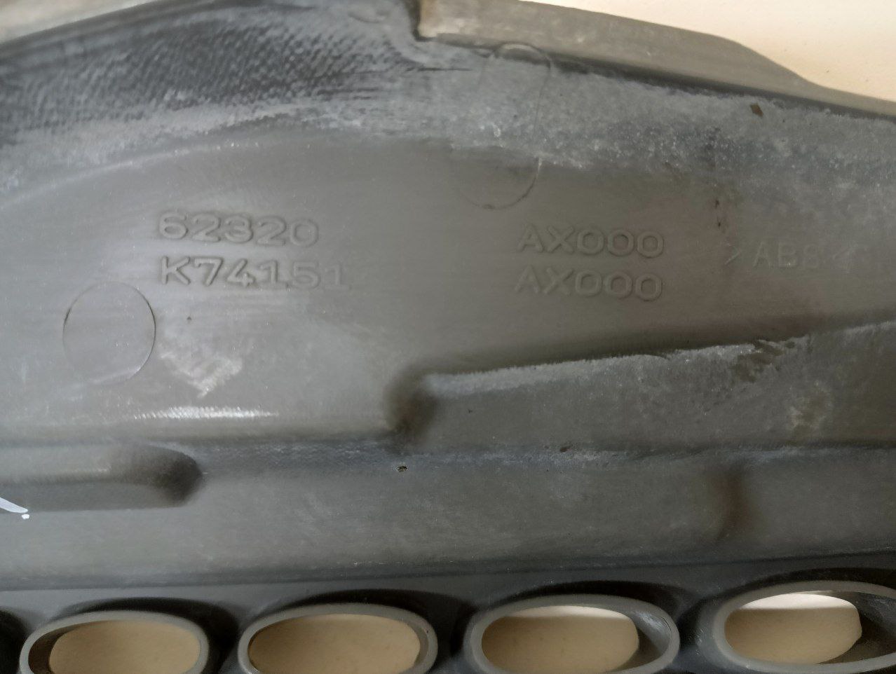 Решетка радиатора правая Nissan March (K12) 2002-2010